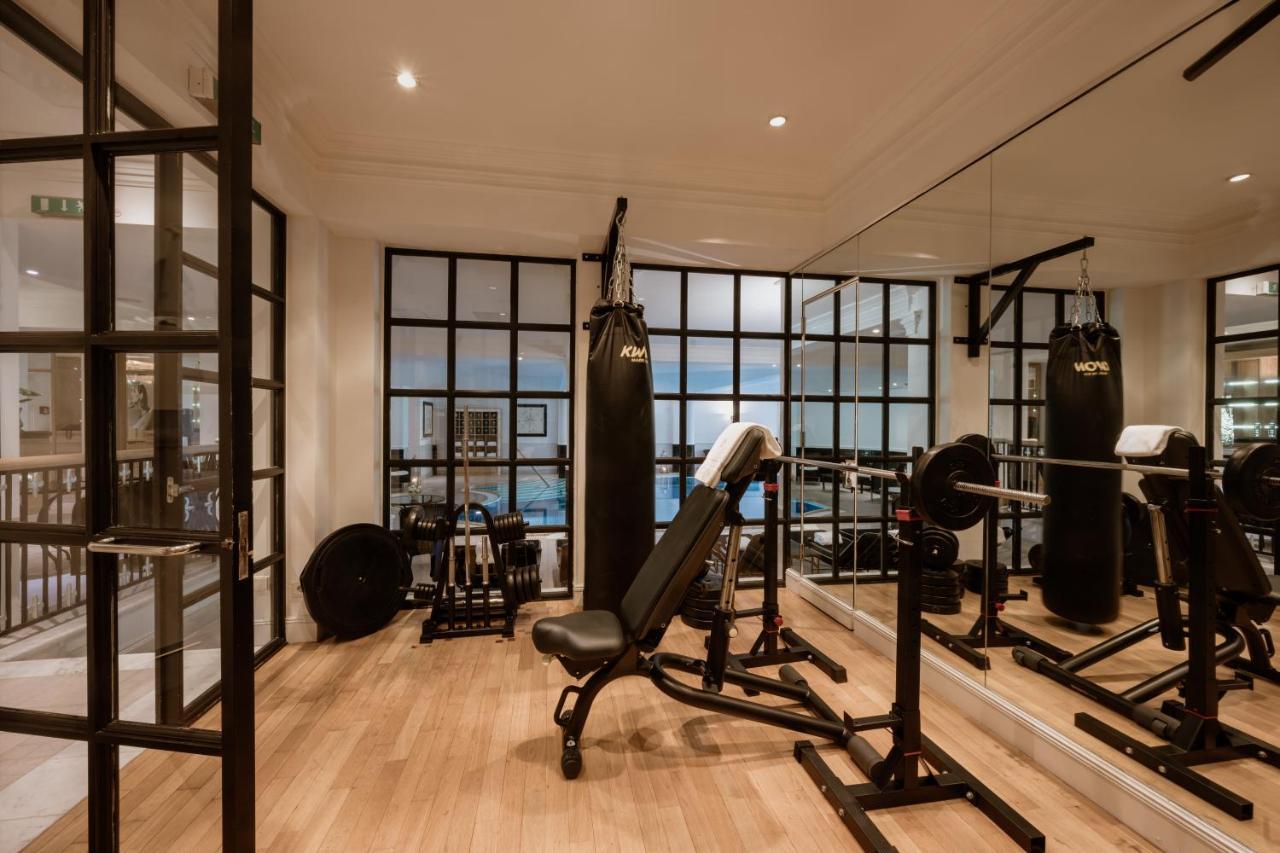 Schlosshotel เบอร์ลิน ภายนอก รูปภาพ The gym at The Ivy Collection